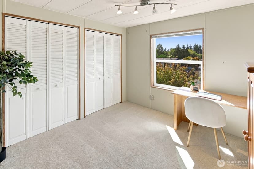 Property photo for 1427 100th Street SW #22, Everett photo 21