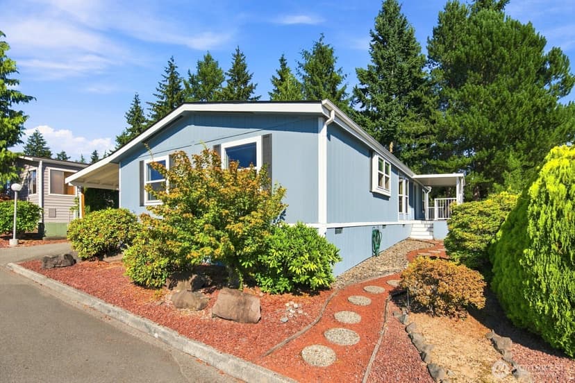 Property photo for 1427 100th Street SW #22, Everett photo 2