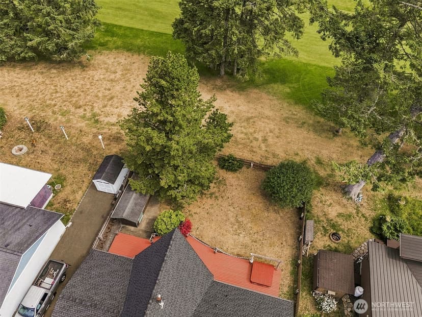Property photo for 112 Canal Drive NE, Ocean Shores photo 28