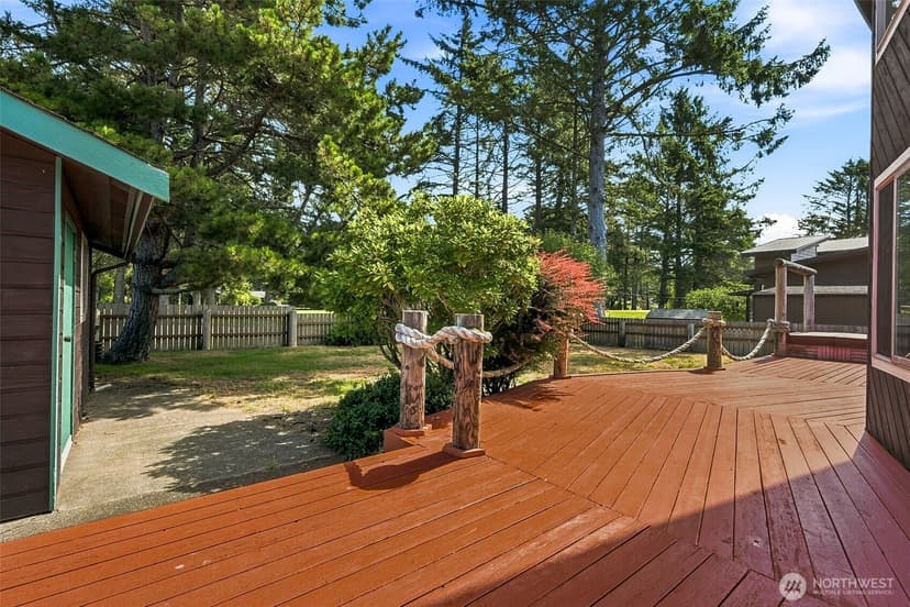 Property photo for 112 Canal Drive NE, Ocean Shores photo 22