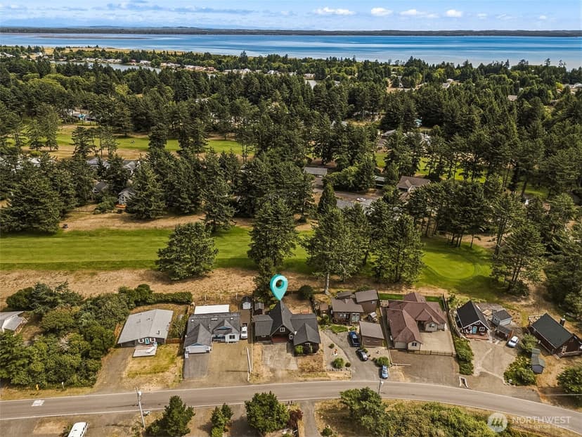 Property photo for 112 Canal Drive NE, Ocean Shores photo 31