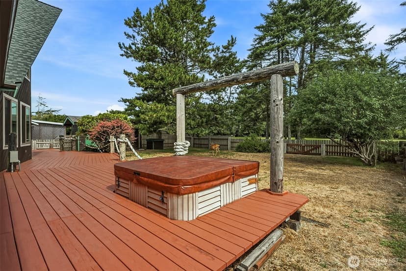 Property photo for 112 Canal Drive NE, Ocean Shores photo 24