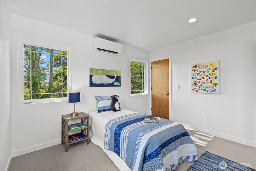 Property photo for 9528 28th Avenue NW, Seattle photo 18