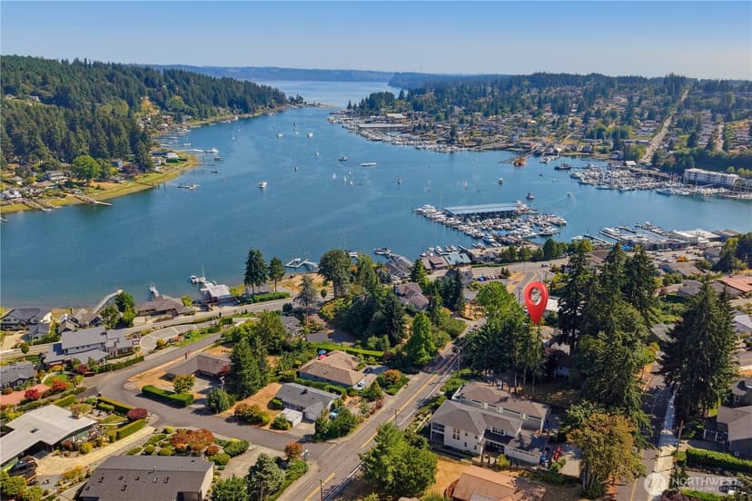 Property photo for 9106 Peacock Hill Avenue, Gig Harbor photo 35