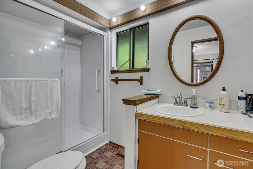 Property photo for 9106 Peacock Hill Avenue, Gig Harbor photo 18