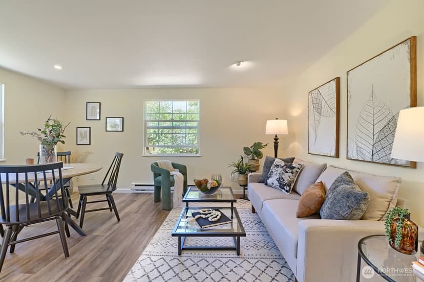 Property photo for 6322 18th Avenue SW, Seattle photo 2