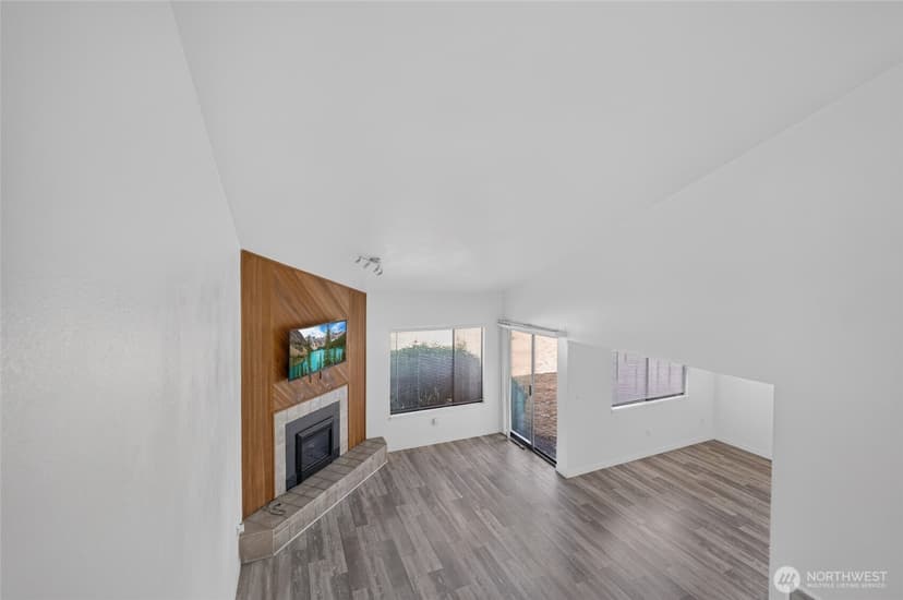 Property photo for 24918 110th Avenue SE #21B, Kent photo 16