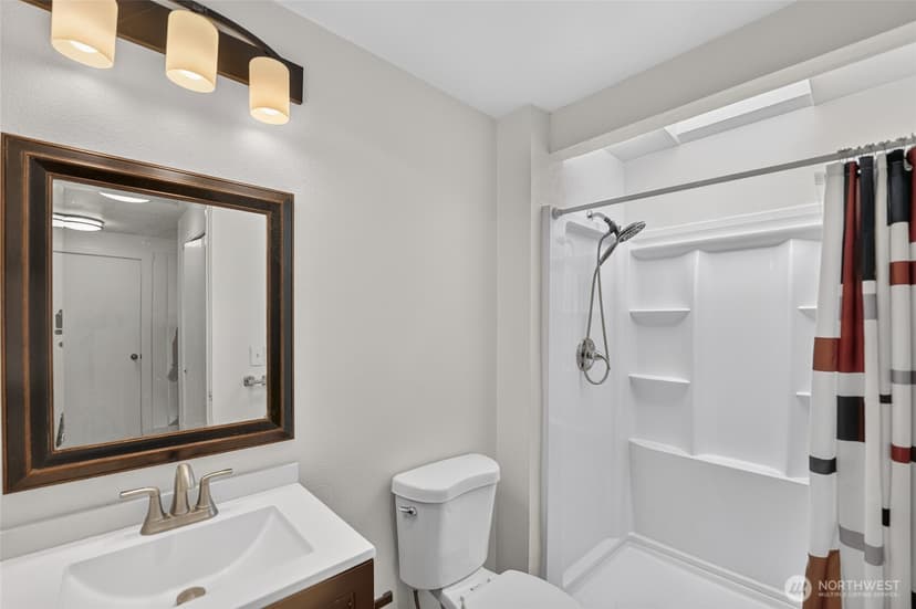Property photo for 24918 110th Avenue SE #21B, Kent photo 17