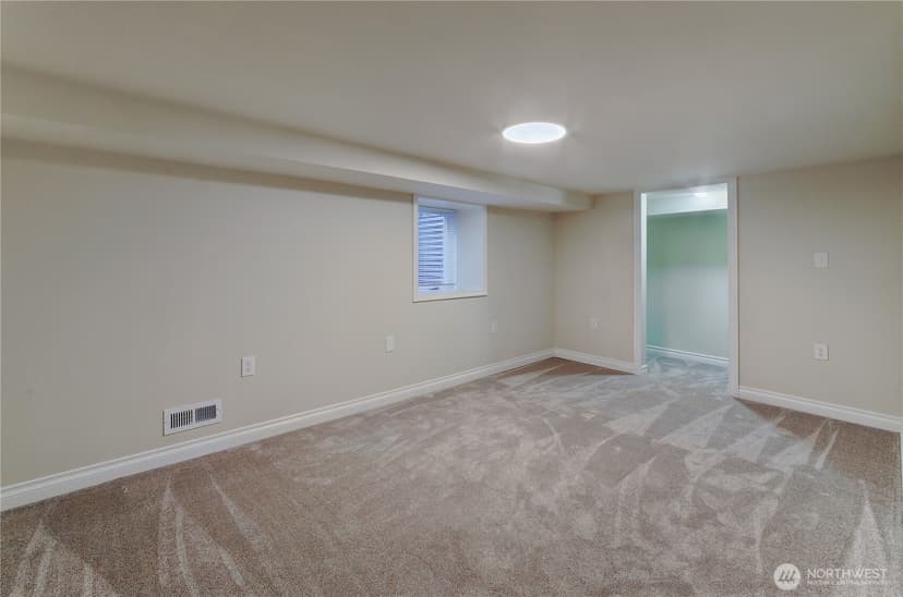 Property photo for 1427 E Fairbanks Street, Tacoma photo 32