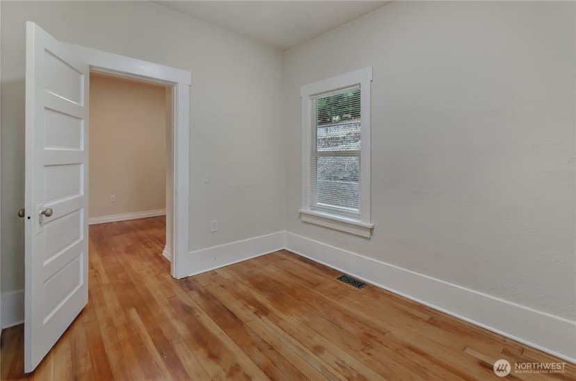 Property photo for 1427 E Fairbanks Street, Tacoma photo 29