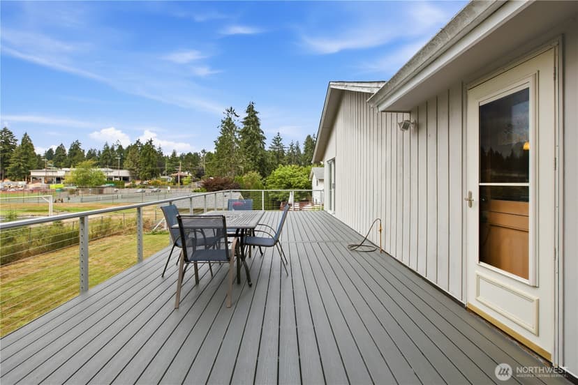Property photo for 530 FORREST PARK Drive, Fircrest photo 23