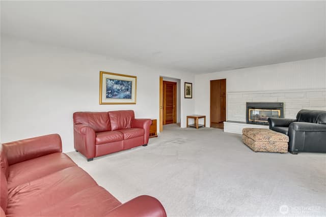 Property photo for 530 FORREST PARK Drive, Fircrest photo 4
