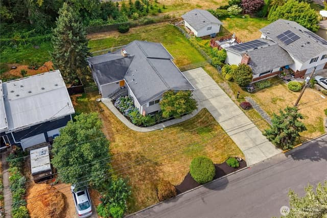 Property photo for 530 FORREST PARK Drive, Fircrest photo 2