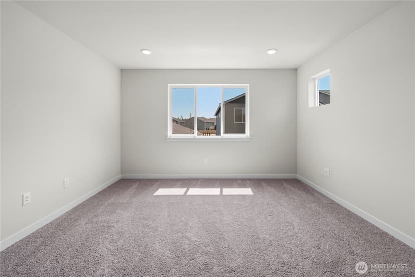 Property photo for 5971 Thornhill Avenue SW, Port Orchard photo 18