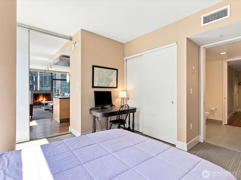 Property photo for 820 Blanchard Street #1007, Seattle photo 22