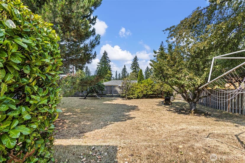 Property photo for 3859 139th Ave SE, Bellevue photo 9