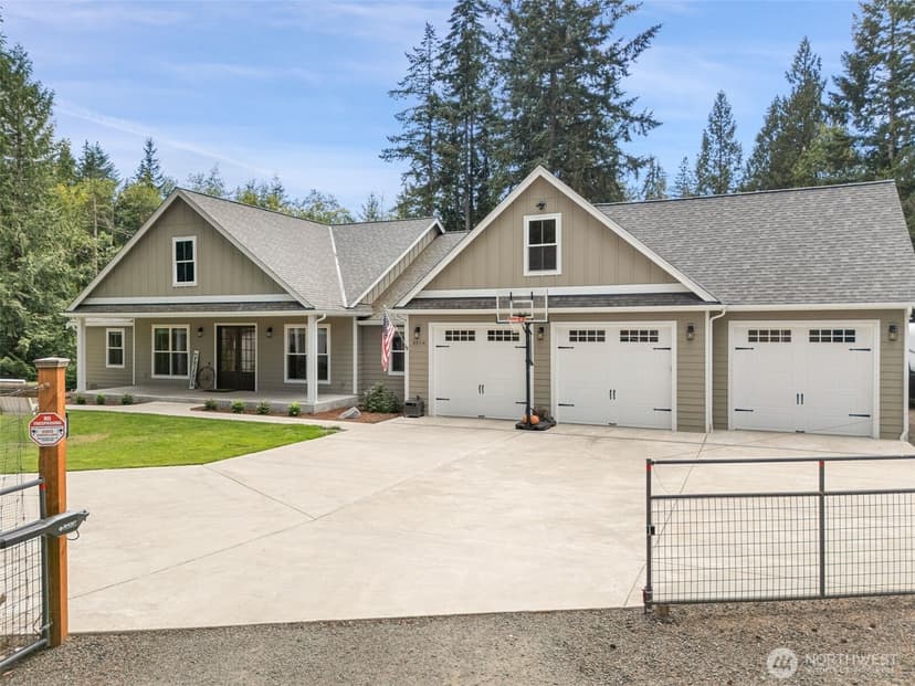 Property photo for 2516 157th Street Ct NW, Gig Harbor