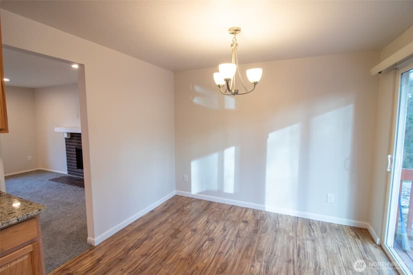 Property photo for 12410 98th Avenue NE, Kirkland photo 6