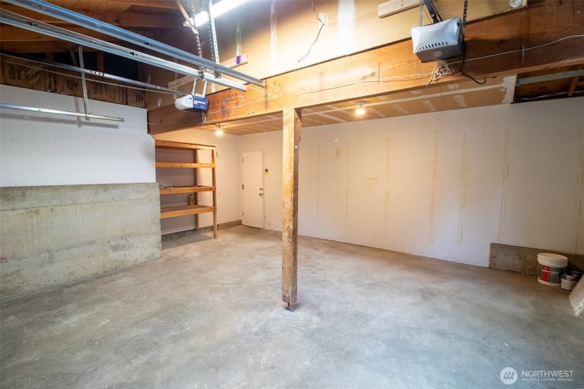 Property photo for 12410 98th Avenue NE, Kirkland photo 19