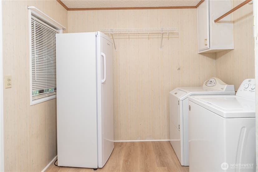 Property photo for 579 NW Silver Glen Lane, Bremerton photo 16