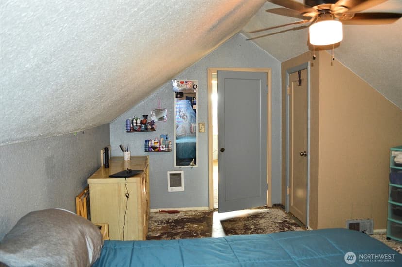 Property photo for 1016 S 72nd, Tacoma photo 12