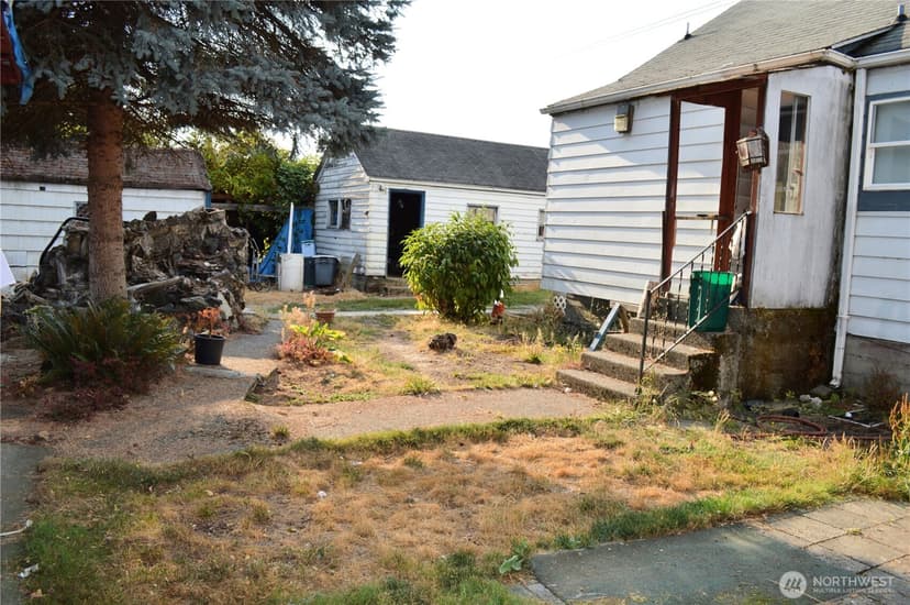Property photo for 1016 S 72nd, Tacoma photo 14