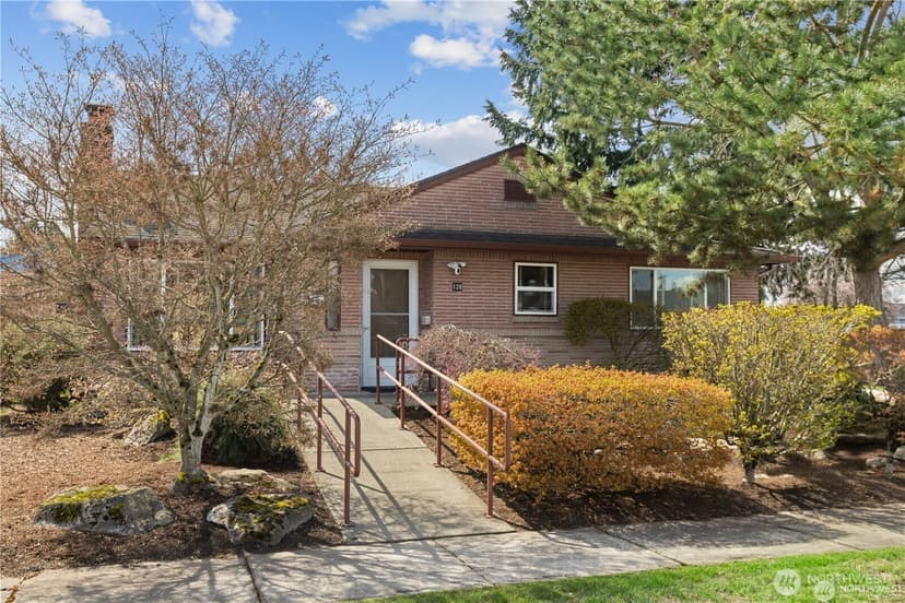 Property photo for 128 14th Street SE, Auburn