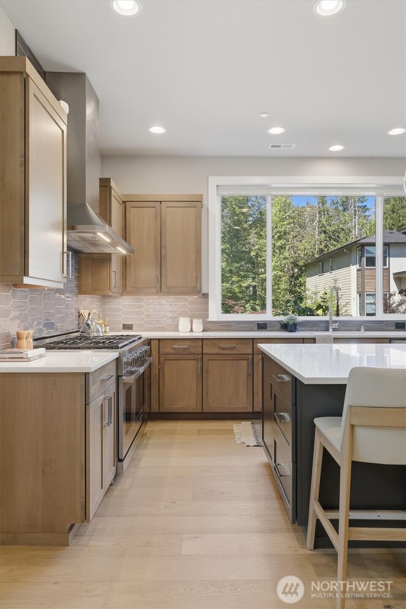 Property photo for 24309 NE 24th Street, Sammamish photo 7