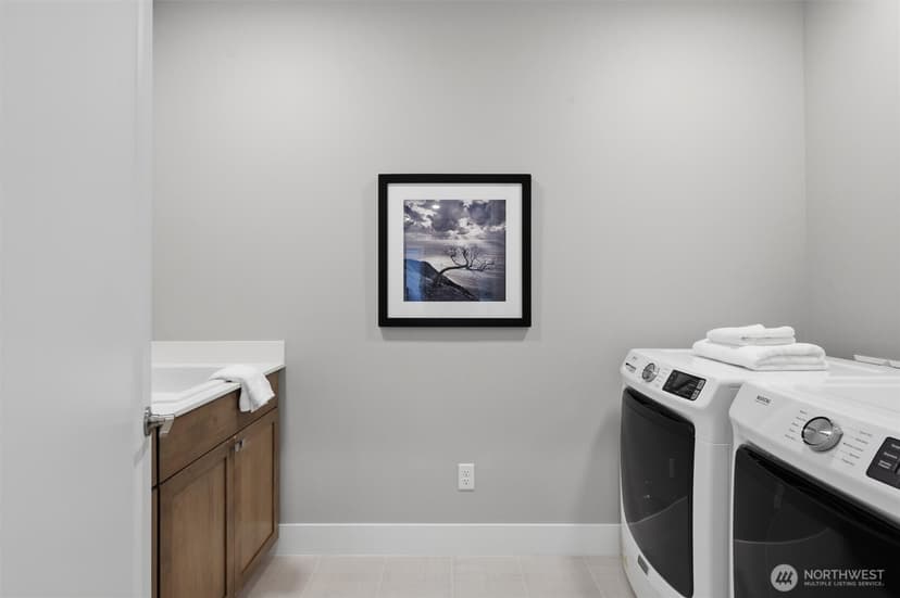 Property photo for 24309 NE 24th Street, Sammamish photo 31