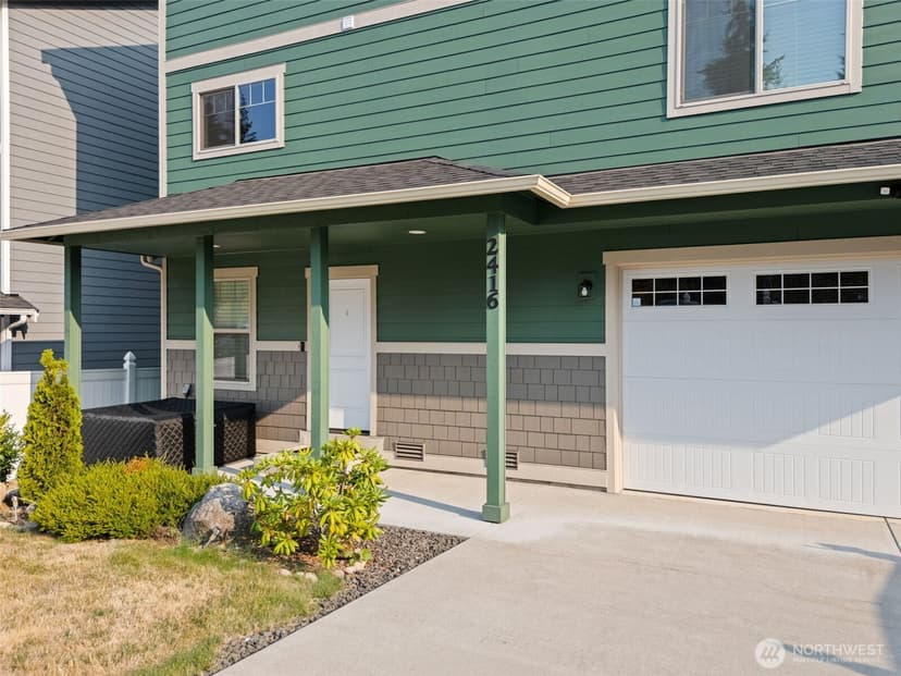 Property photo for 2416 W Echo bay Dr, Bremerton photo 5