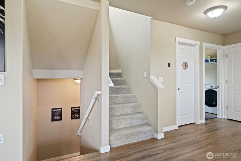 Property photo for 2416 W Echo bay Dr, Bremerton photo 21