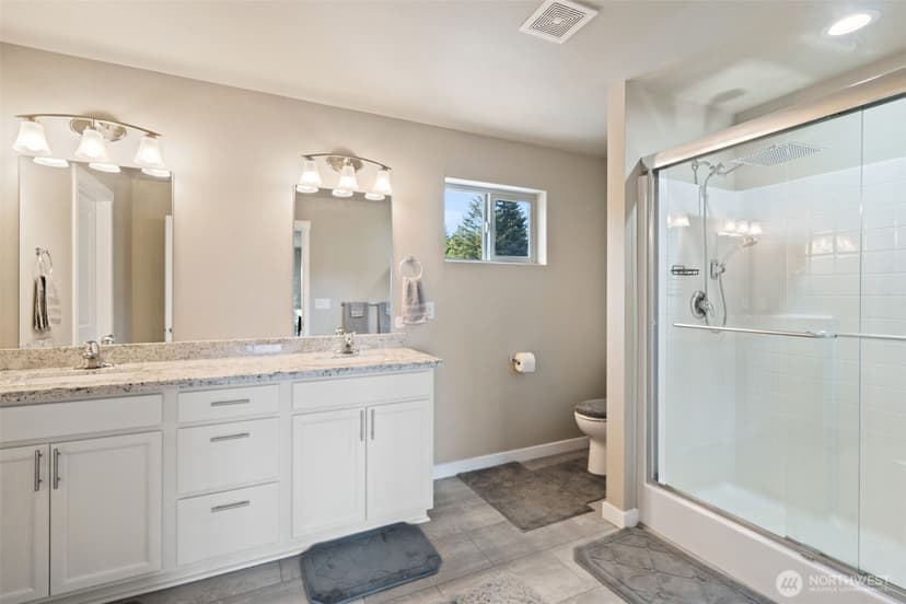Property photo for 2416 W Echo bay Dr, Bremerton photo 25