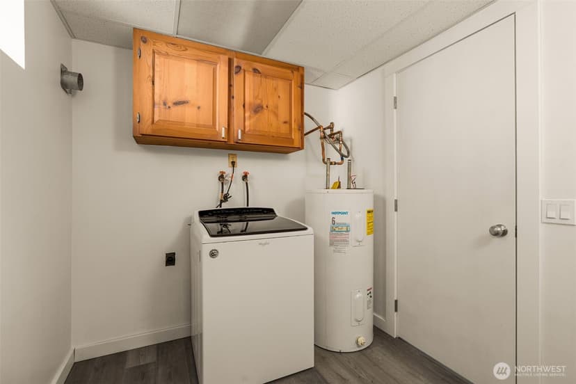 Property photo for 18920 127th Place SE, Renton photo 24