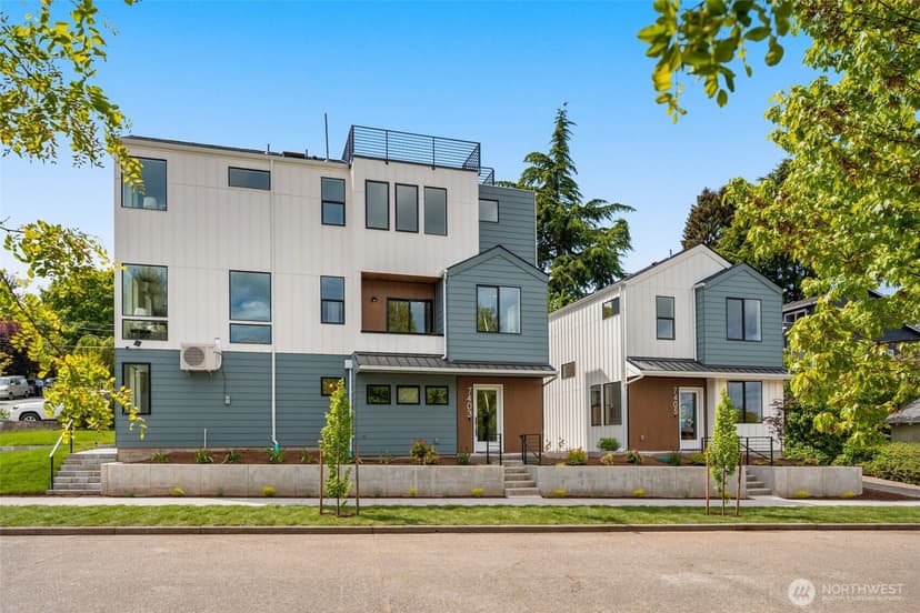 Property photo for 7403 Dayton Avenue N, Seattle photo 35