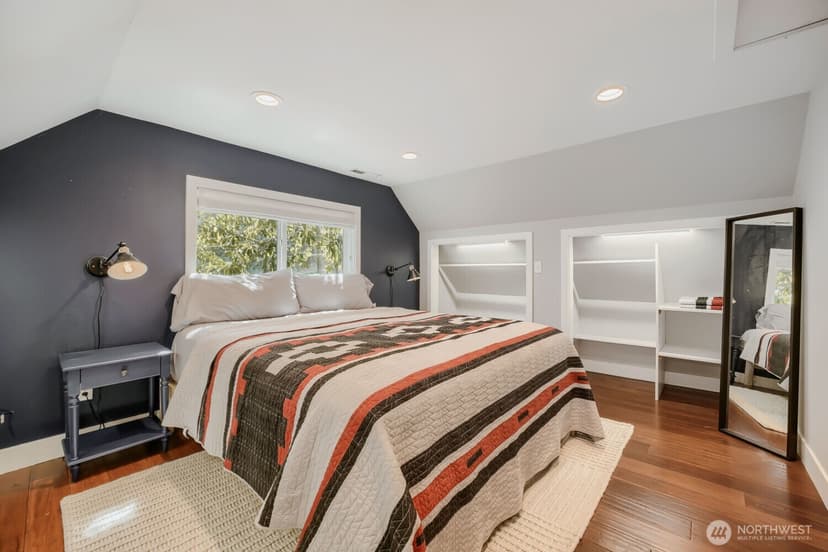 Property photo for 9744 49th Avenue S, Seattle photo 13
