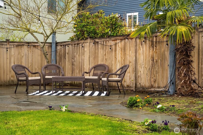 Property photo for 227 29th Avenue E, Seattle photo 35