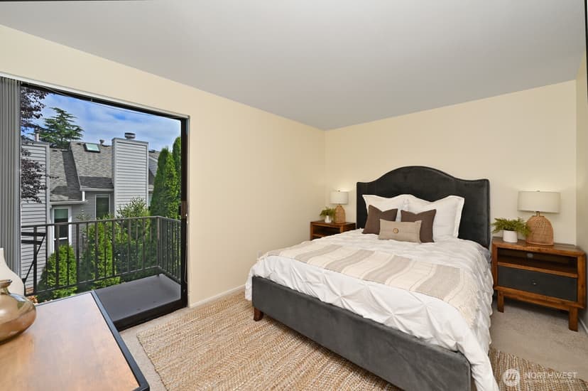 Property photo for 11010 NE 68th Street #622, Kirkland photo 14