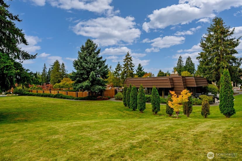 Property photo for 11010 NE 68th Street #622, Kirkland photo 27