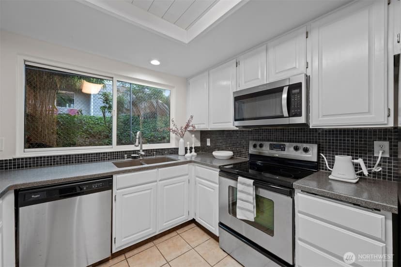 Property photo for 8408 18th Avenue W #12-101, Everett photo 20