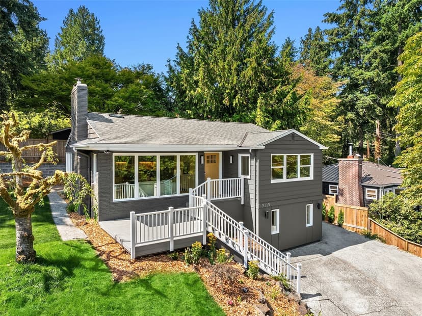 Property photo for 9119 17th Avenue NE, Seattle