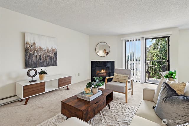 Property photo for 2020 Grant Avenue S #D206, Renton photo 5
