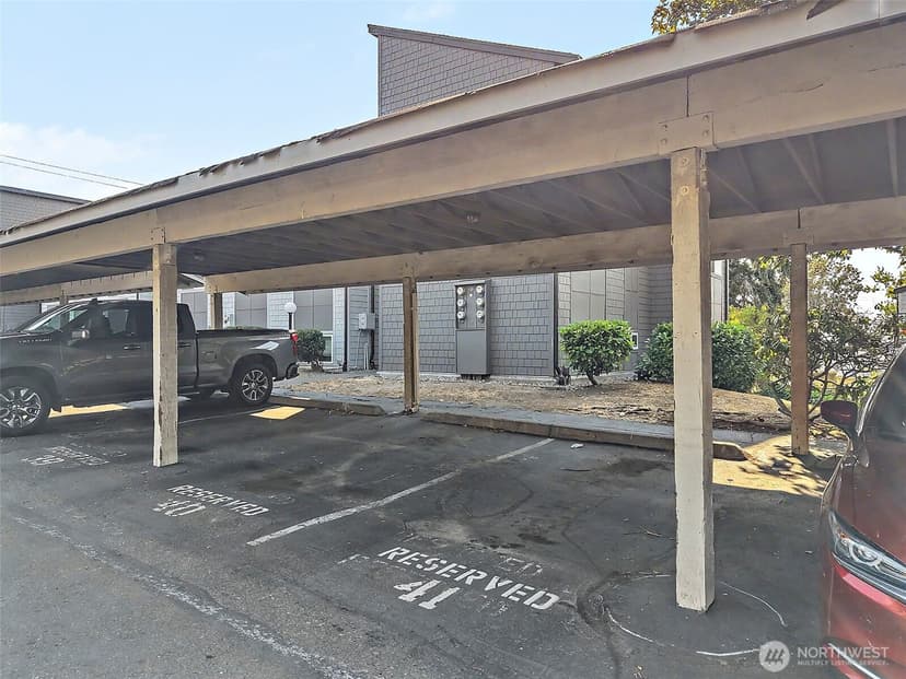 Property photo for 2020 Grant Avenue S #D206, Renton photo 18