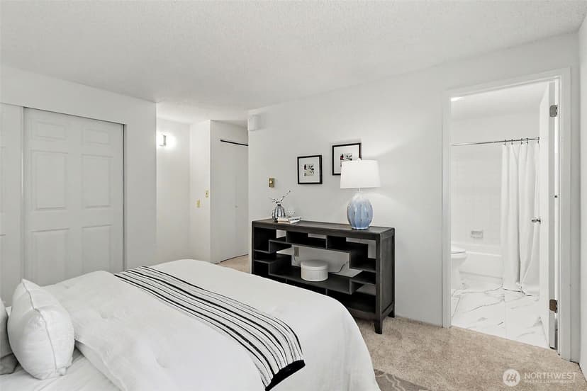 Property photo for 2020 Grant Avenue S #D206, Renton photo 12