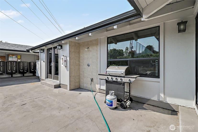 Property photo for 2020 Grant Avenue S #D206, Renton photo 23