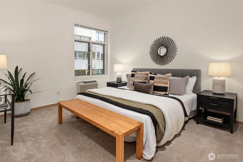 Property photo for 2030 Western Avenue #713, Seattle photo 13