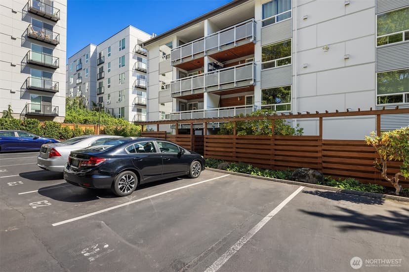 Property photo for 10501 8th Avenue NE #127, Seattle photo 17