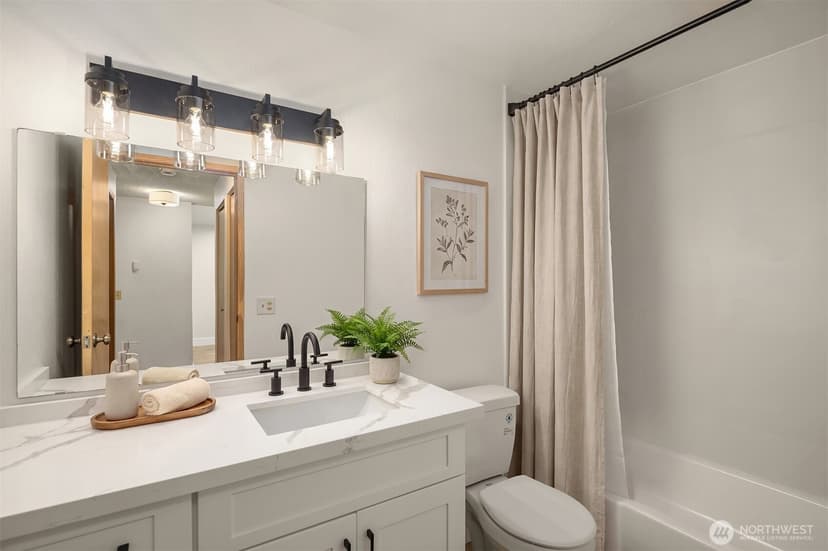 Property photo for 10501 8th Avenue NE #127, Seattle photo 13