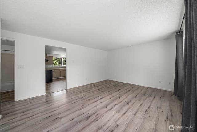 Property photo for 26012 221st Place SE, Maple Valley photo 4