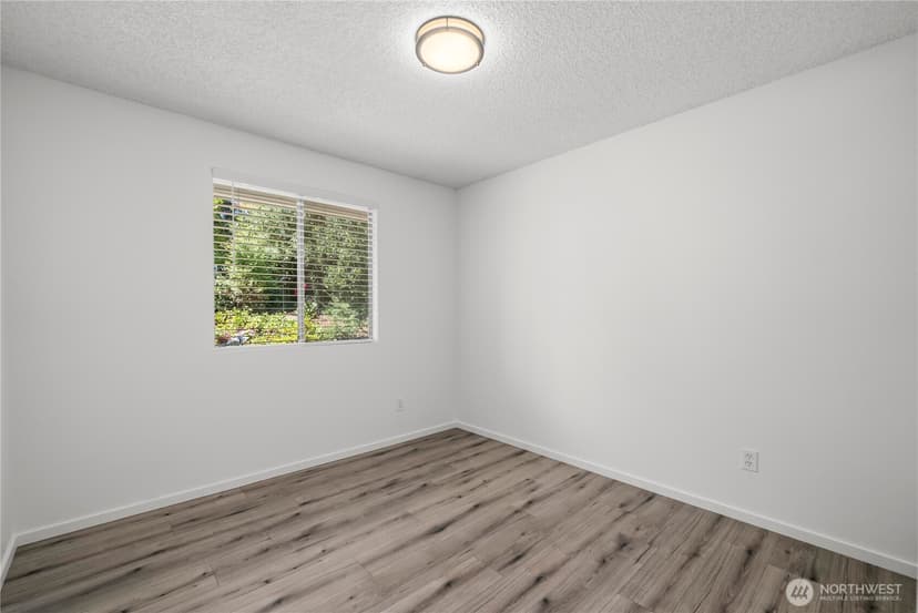 Property photo for 26012 221st Place SE, Maple Valley photo 13