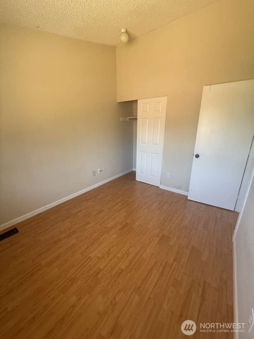 Property photo for 417 161st Street Court E, Tacoma photo 17